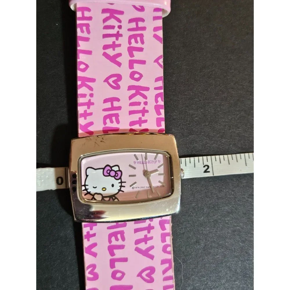 *Sale* Pink and silver tone Hello Kitty watch needs battery